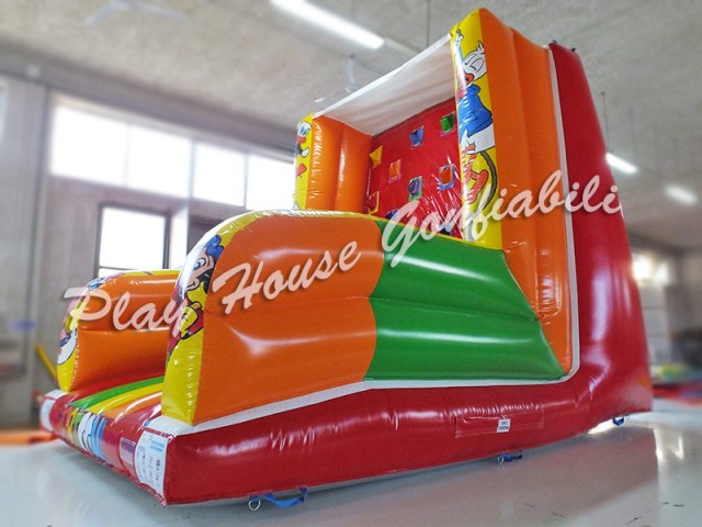 arrampicata-gonfiabile-bambini-ludoteca (11)